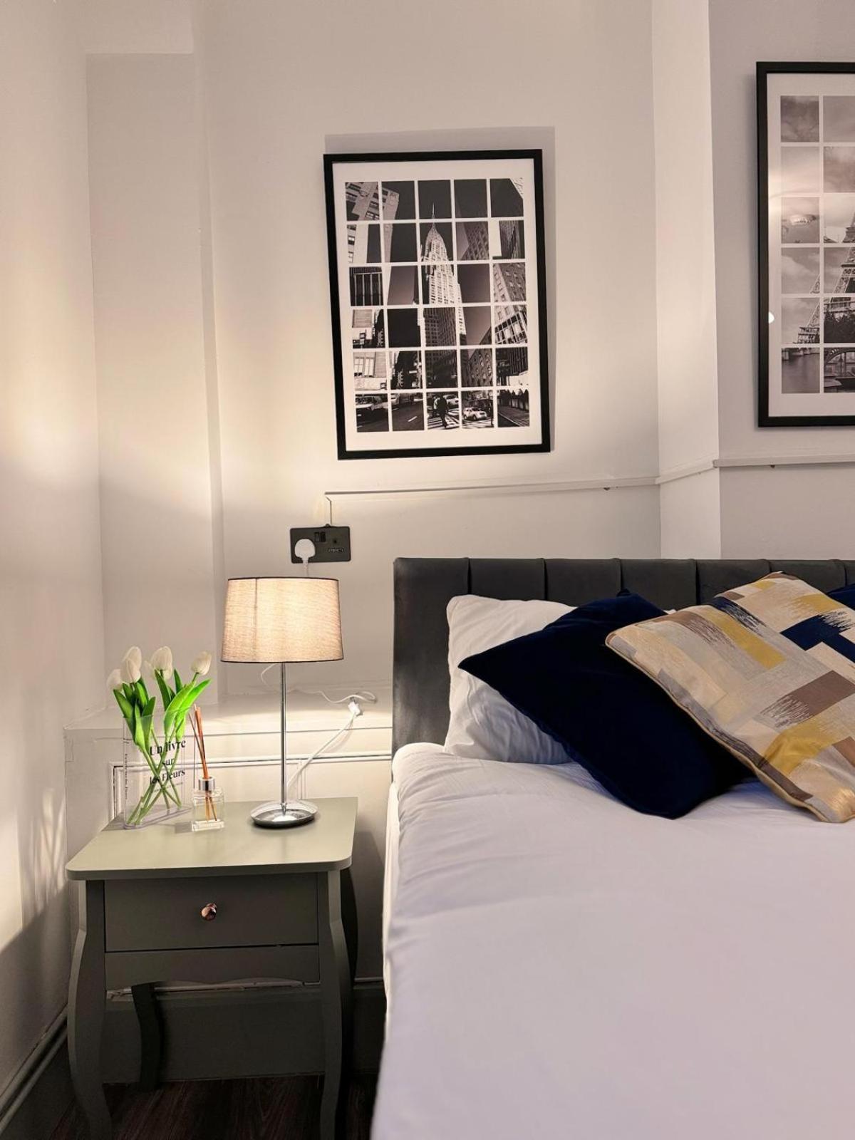 Camden Luxury Flats And En-suit * Londra